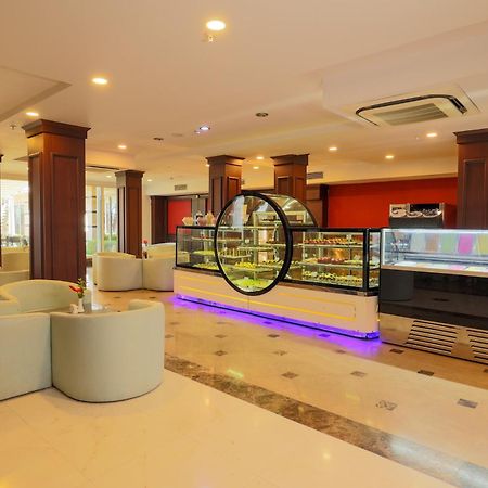באלאק Crystal Tat Beach Golf Resort & Spa מראה חיצוני תמונה