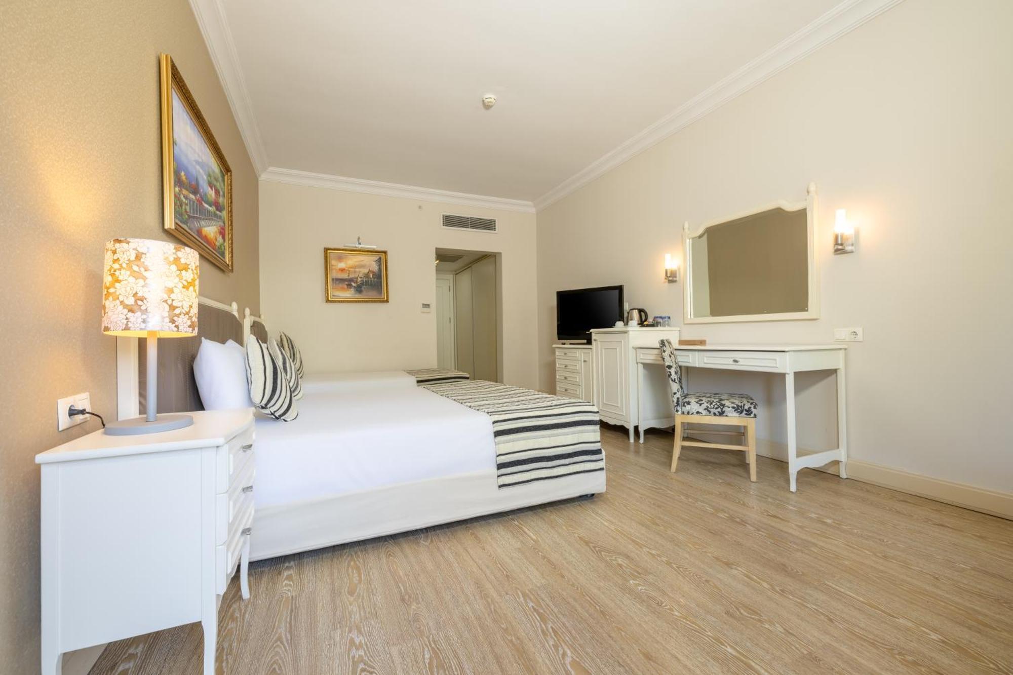 באלאק Crystal Tat Beach Golf Resort & Spa מראה חיצוני תמונה