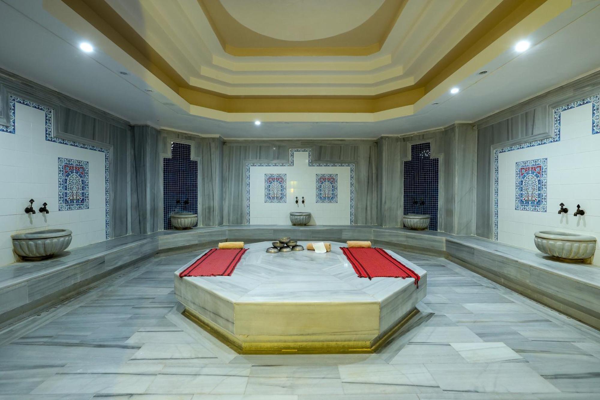 באלאק Crystal Tat Beach Golf Resort & Spa מראה חיצוני תמונה