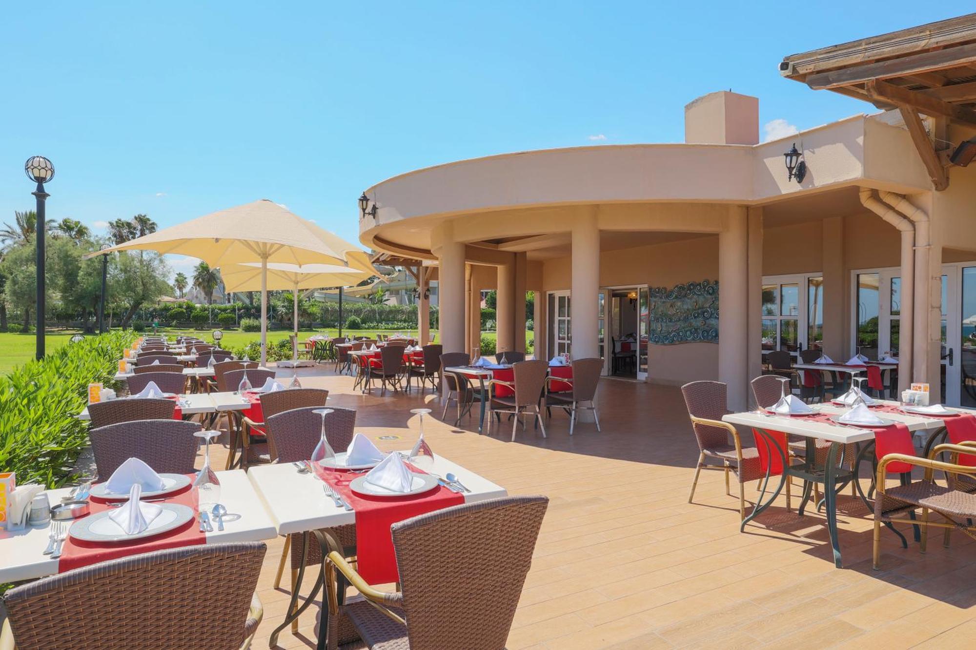 באלאק Crystal Tat Beach Golf Resort & Spa מראה חיצוני תמונה